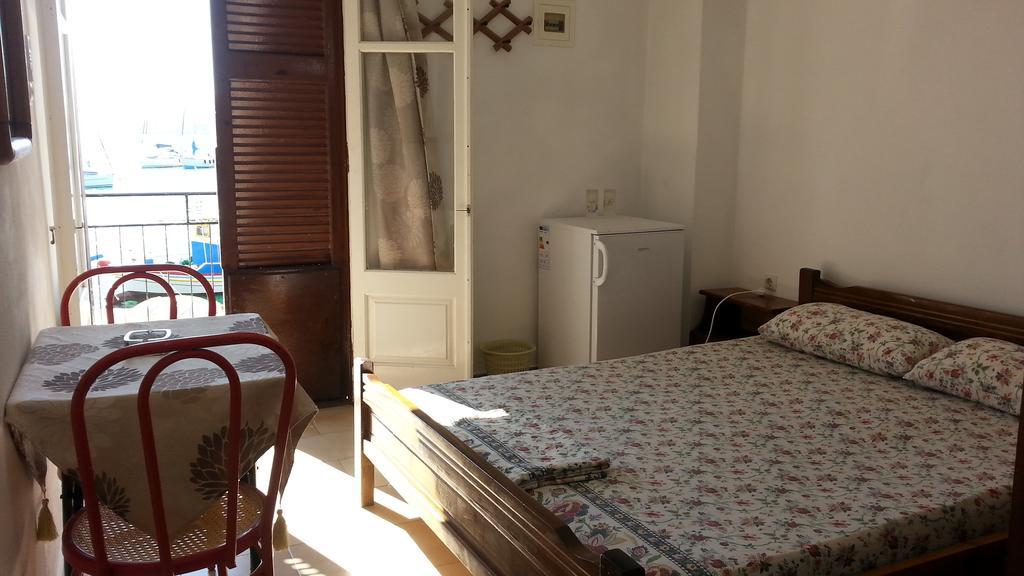 Marina'S Rooms Lipsi Ruang foto