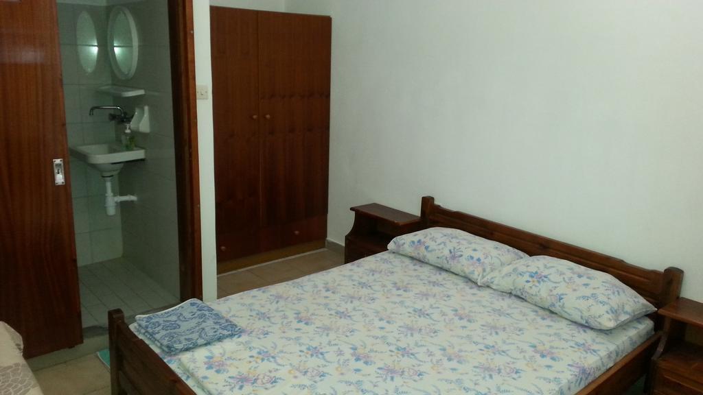 Marina'S Rooms Lipsi Ruang foto