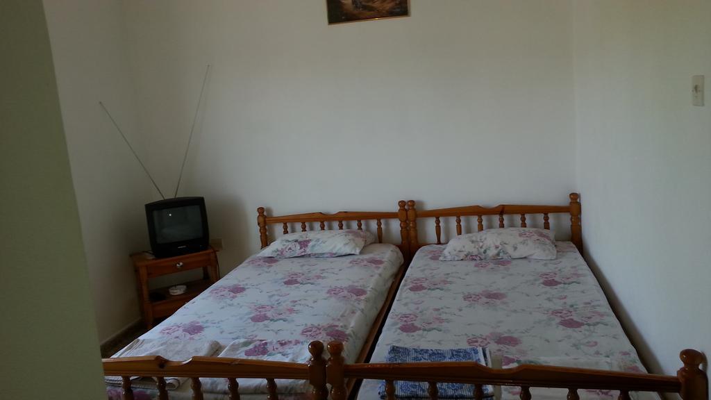 Marina'S Rooms Lipsi Ruang foto