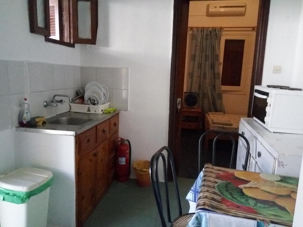Marina'S Rooms Lipsi Bagian luar foto